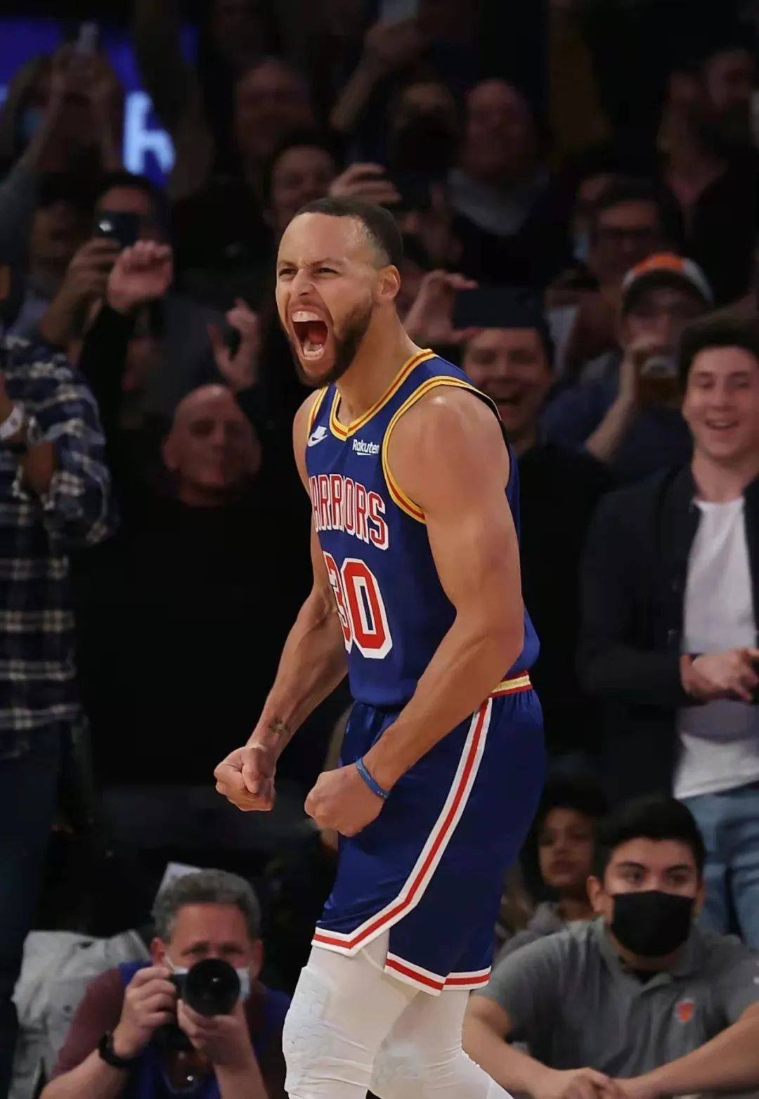 九游娱乐-里程碑夜埃因霍温迎来里程碑，NBA常规赛今晚刷纪录，媒体盛赞，阵容厚度经受考验的简单介绍